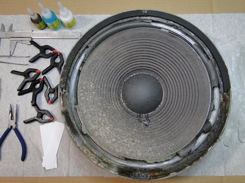 Comment changer la suspension de membrane d'un haut-parleur. Voici la bonne méthode illustrée